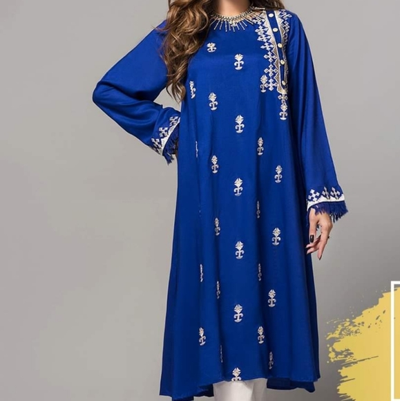 Pakistani dress - Picture 1 of 7